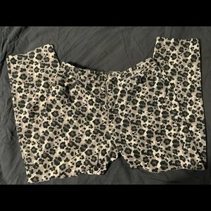 Size 14 Dana Buchman pants